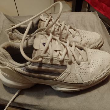 Adidas br.37 i1/3 kvalitetne udobne tenisice očuvane