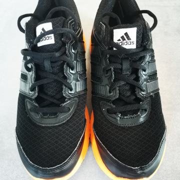 Adidas Cloudfoam 38 2/3 ženske tenisice za trčanje