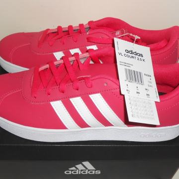Nove Adidas court tenisice