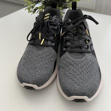 Adidas edgebounce patike vl. 41 1/3