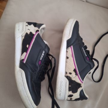 ADIDAS kozne zenisice br 37