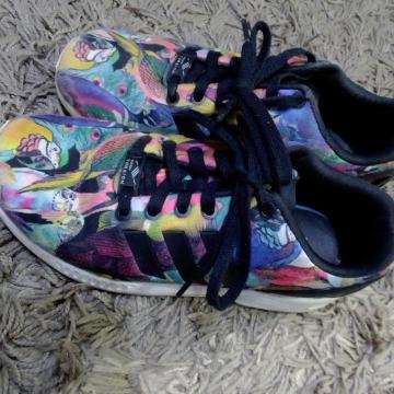 Adidas tenisice limited edition vl.37,5