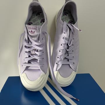 Adidas Nizza Low Unisex (Muški model) vl. 41 1/3