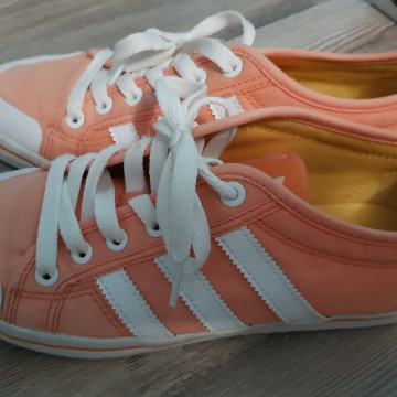 Adidas platnene tenisice  br 39