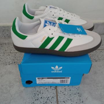 Adidas Samba
