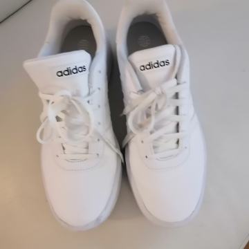 Adidas tenesice br 40