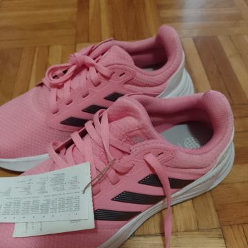 Adidas tenisice 40