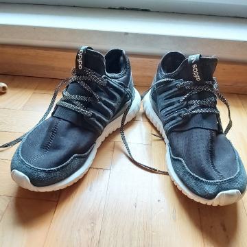 ADIDAS Tenisice Vel.38 xx