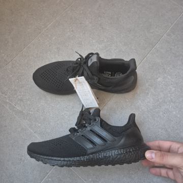 Adidas Ultraboost 1.0