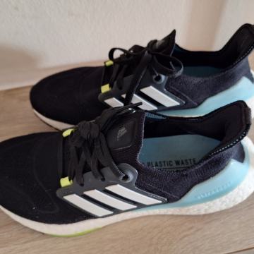 Adidas Ultraboost tenisice br 39