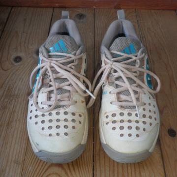 ADIDAS - ŽENSKE LAGANE SPORTSKE TENISICE 38