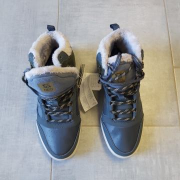 Adidas ženske tenisice  NEO-SELENA GOMEZ - BB9TIS WTR MID SG W - NOVO!