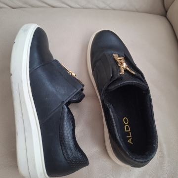 ALDO kozne tenisice br 38