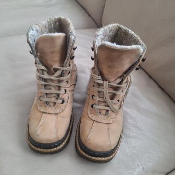 Alpina kozne cizme br 38