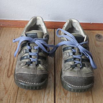 ART - ŽENSKE LAGANE KOŽNE TENISICE / CIPELE 39