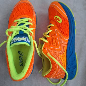 Asics tenisice br 37.5