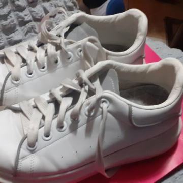 Awt br 38 kožne udobne kvalitetne i lijepe tenisice