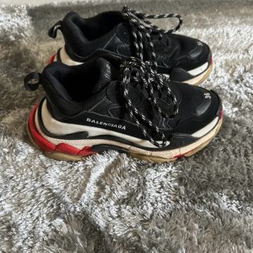Balenciaga Triple S