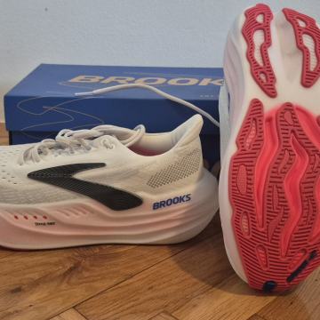 Brooks Glycerin Max 40.5 NOVO, NENOŠENO!