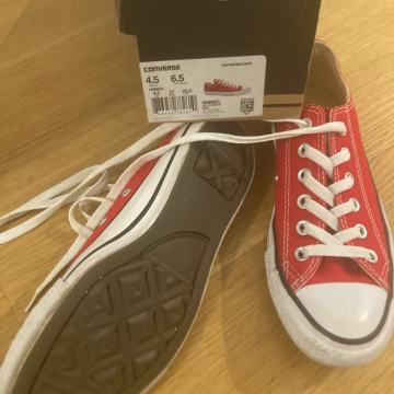 Converse All Star vel.37, NOVE!