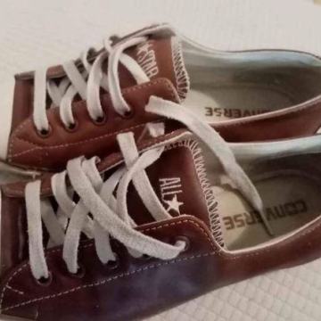 Converse br.38 kvalitetne udobne  kožne tenisice