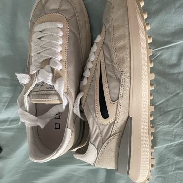 D.A.T.E. tenisice nove, u kutiji , placene 130€