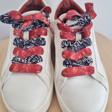 Desigual tenisice,br 38.