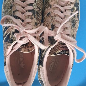 Adidas kožne tenisice 40 2/3