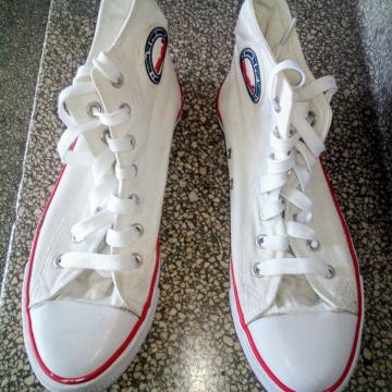 Duboke platnene Elviton tenisice/ vel. 37