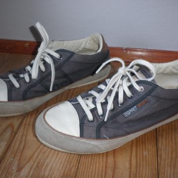 ESPRIT - ŽENSKE LAGANE TRAPER KOŽNE TENISICE 40