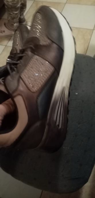 Filanto br 38 kvalitetne udobne tenisice