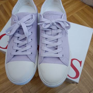Guess tenisice 39