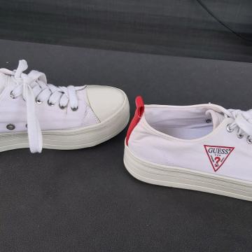 GUESS Tenisice br.38 xx