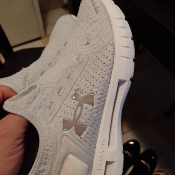 Under Armour br.36.5 kvalitetne udobne tenisice kao nove