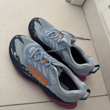 Hoka Torrent 4 tenisice