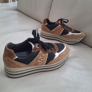 IGGI & CO kozne tenisice br 38
