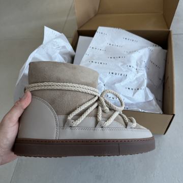 Inuiki beige vel 40