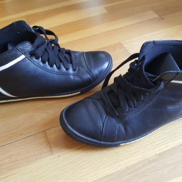 JOTS kozne tenisice br 37