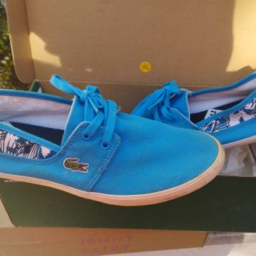 Lacoste 38.5