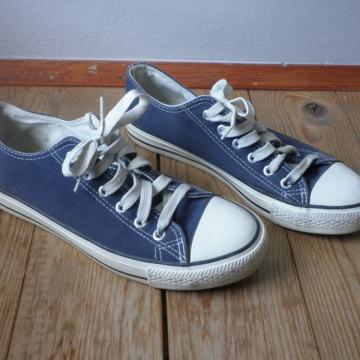 LAGANE ŽENSKE TENISICE 39