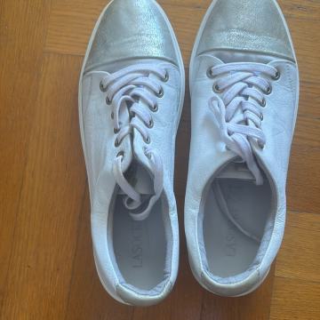 Lasocki tenisice broj 40