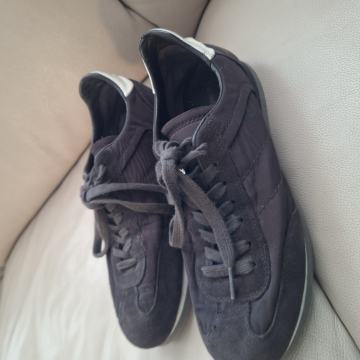 Massimo Dutti tenisice br 37