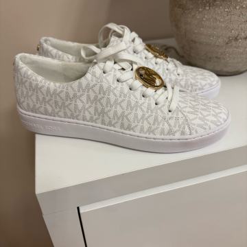 Michael Kors tenesice vel. 39 Novo