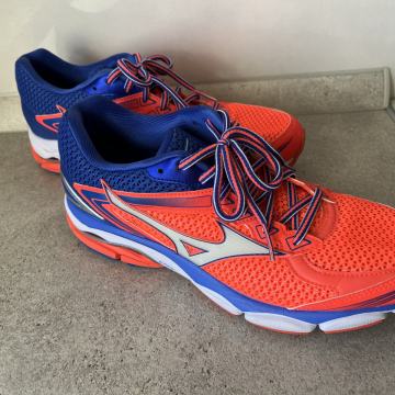 Mizuno wave ultima 8 vl.42