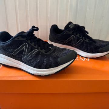 New Balance FUEL CORE RUSH Tenisice vel. 37,5