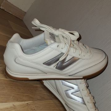 New Balance NOVO