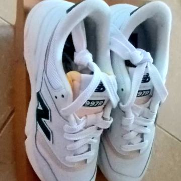 NEW BALANCE Tenisice