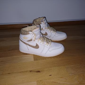 Nike Air Jordan tenisice nove