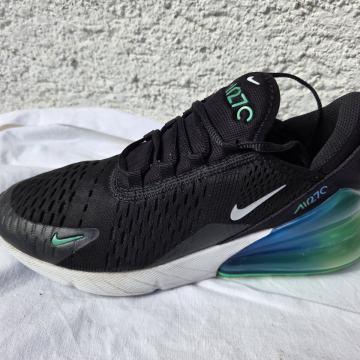 Nike Air Max 270 GS lake tenisice EUR 38.5- US 6Y