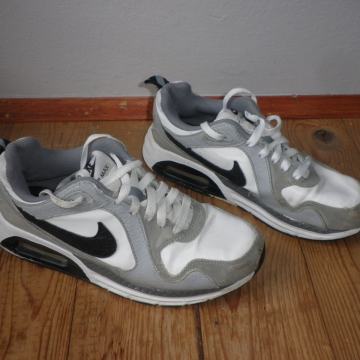 NIKE AIR MAX - LAGANE ŽENSKE TENISICE 38,5